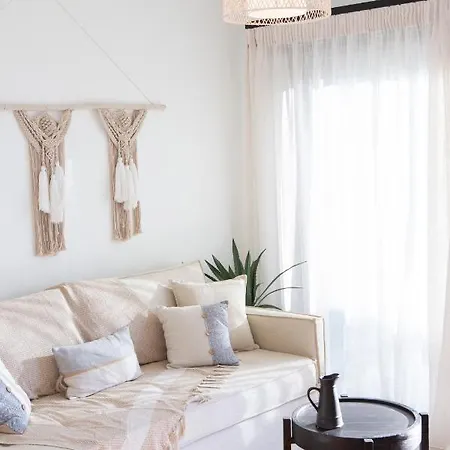 Hyades A Serene Luxury Retreat